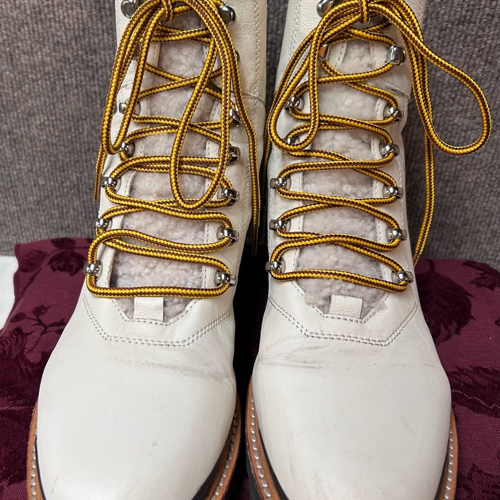 MARC FISHER Lizzie Ivory  Leather‎ Lace Up  Ankle Boots Womens 11M combat moto